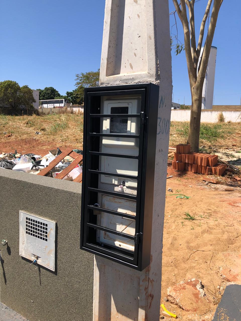 Oficina da Solda - Grades de Proteção para Poste de Energia