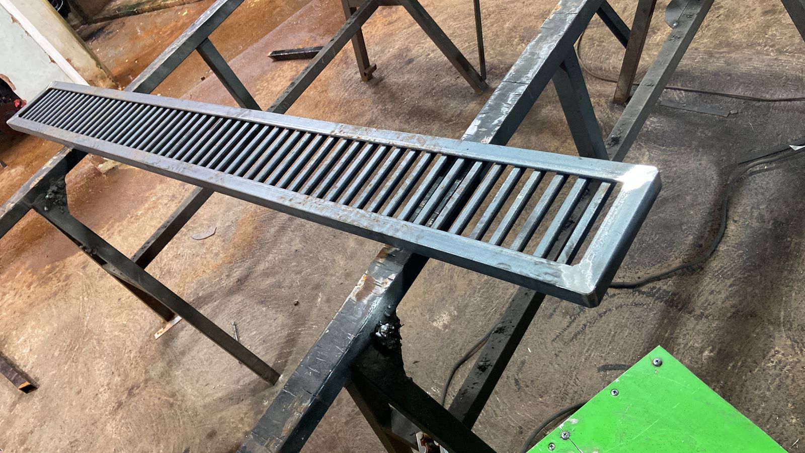 Oficina da Solda - Suporte para Grelhas Fluviais