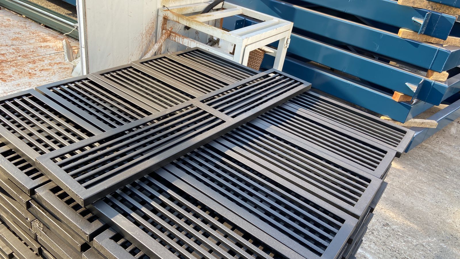 Oficina da Solda - Suporte para Grelhas Fluviais