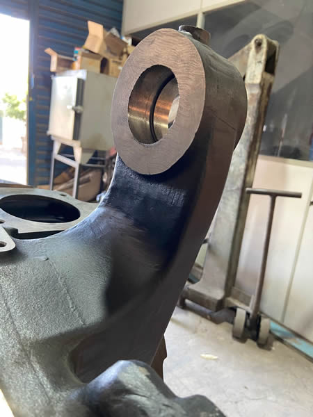 Oficina da Solda - Peça de Trator de Ferro Fundido